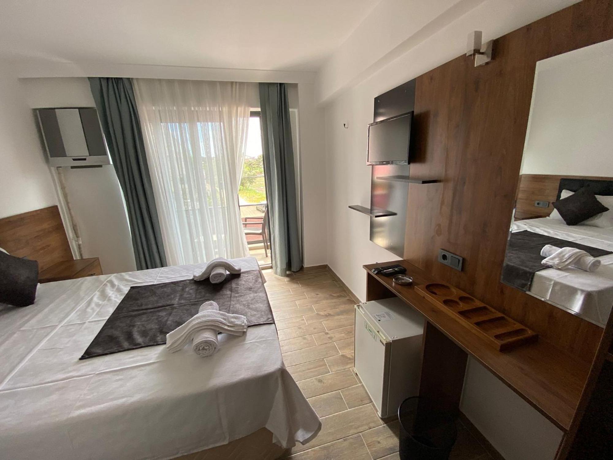 Atas Aqua Otel Avsa Türkeli Εξωτερικό φωτογραφία